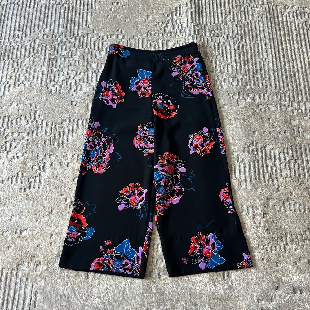 Whistles Black Floral ankle wide pants size US 6